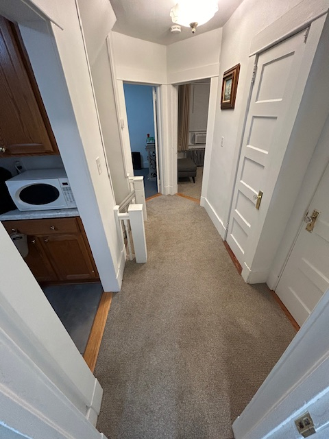 2 Bedroom apartment with bonus space and shared yard in great location. 1 mile to the beach and down - Photo 9
