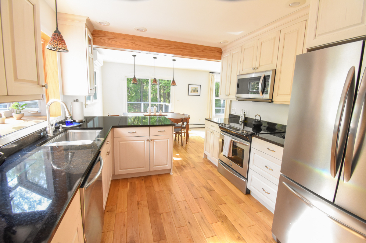 Hudson Valley Haven - Photo 2