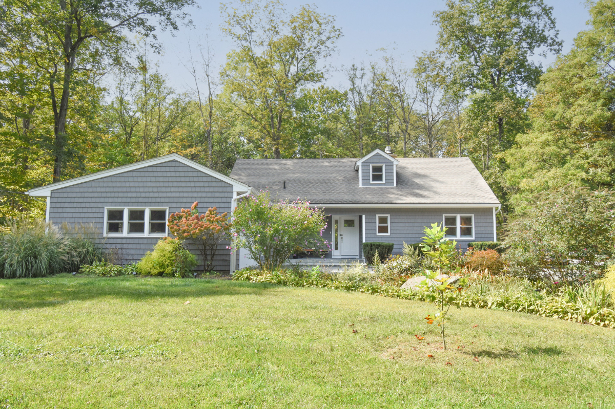 Hudson Valley Haven - Photo 5