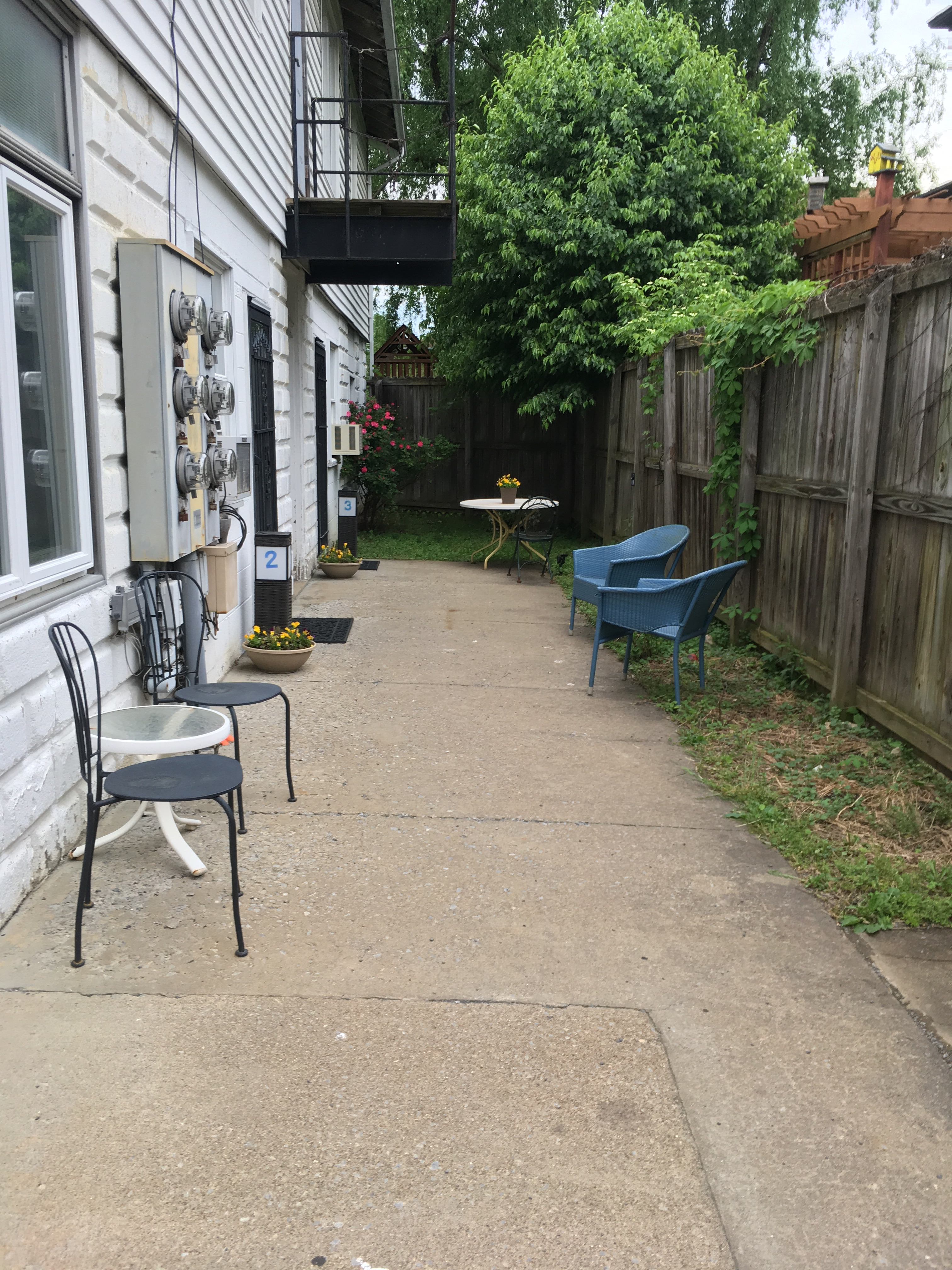 2.Quiet & South Park Apt Off-St Parking, Walk to Coffee Shop, Dining and Rail Trail - Photo 4