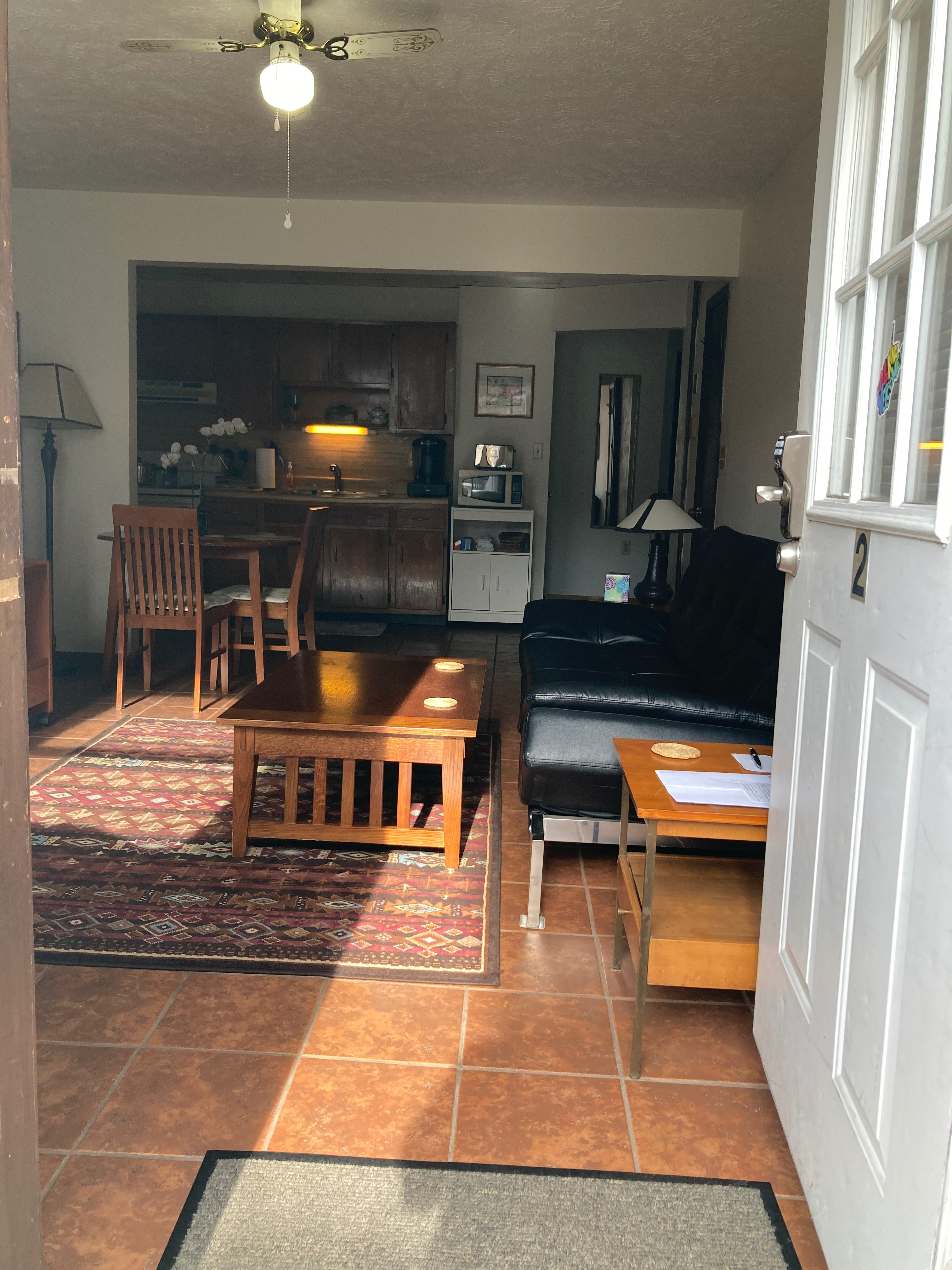 2.Quiet & South Park Apt Off-St Parking, Walk to Coffee Shop, Dining and Rail Trail - Photo 5