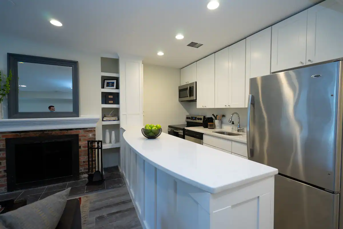 Charming 1BR/1BA Apartment in the Best of Logan Circle on 14th Street - Prime Location - Photo 5