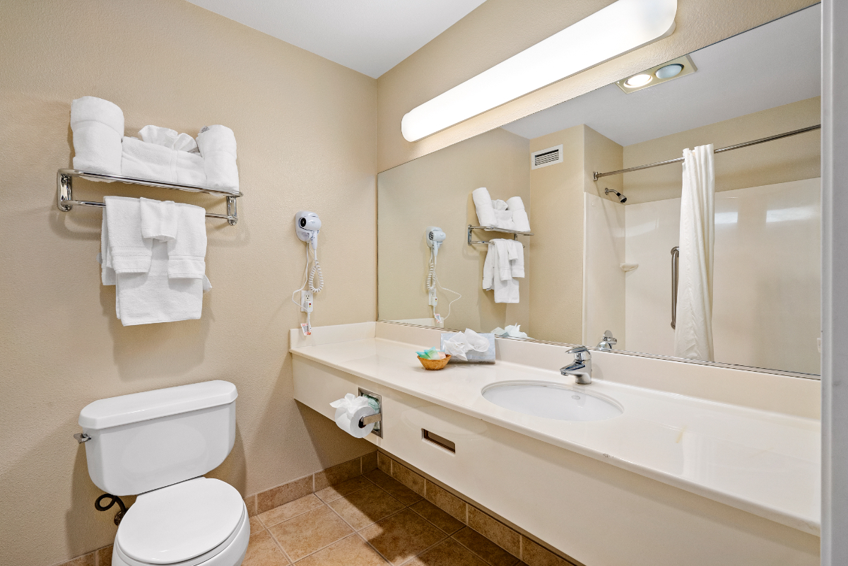 Lamplighter Inn & Suites SLO/ CALPOLY - Photo 4