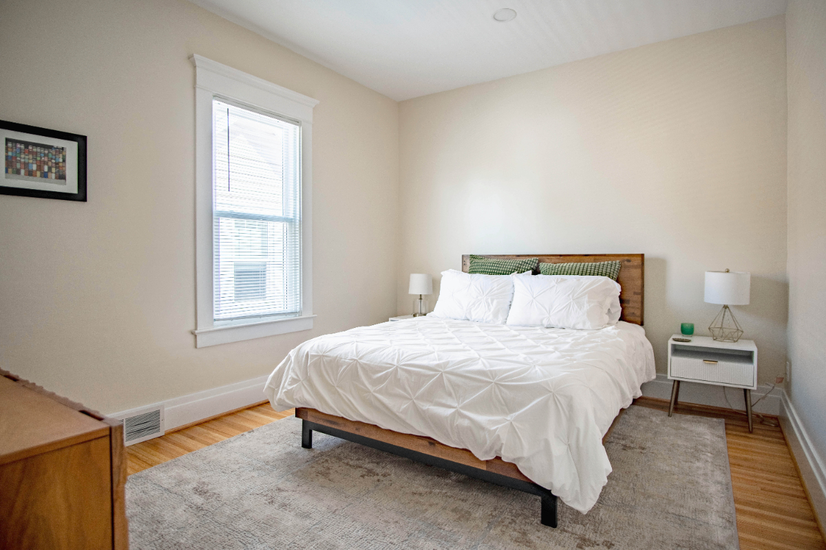 North Buffalo Respite - A Safe, Refined Retreat for Comfort & Relaxation Near Hospitals - Photo 10