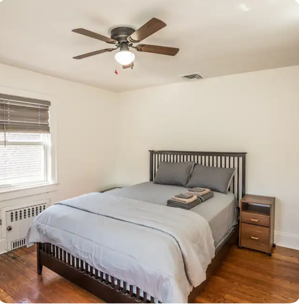 Family Comfort 3BD Saint Albans Home with Backyard - Photo 6