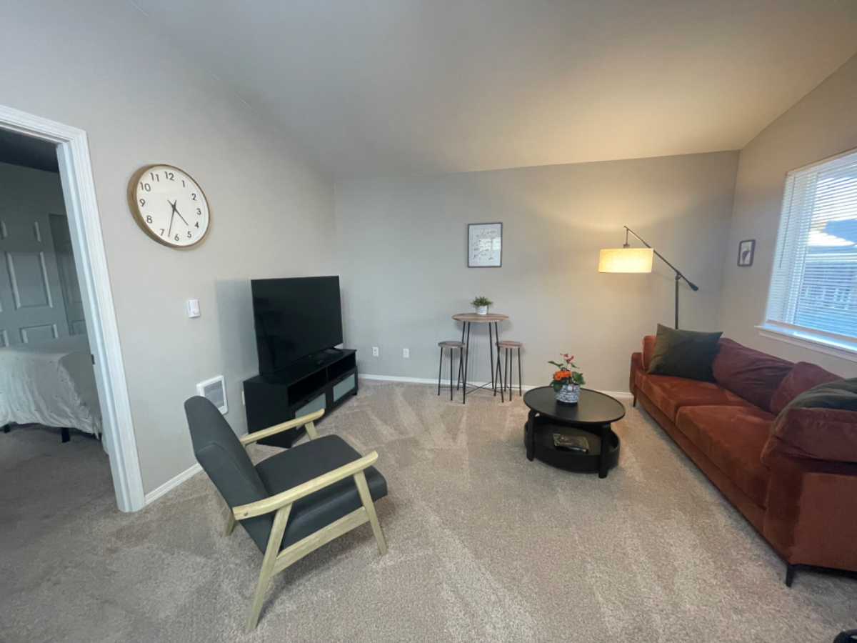 Bend Bungalow - Photo 1