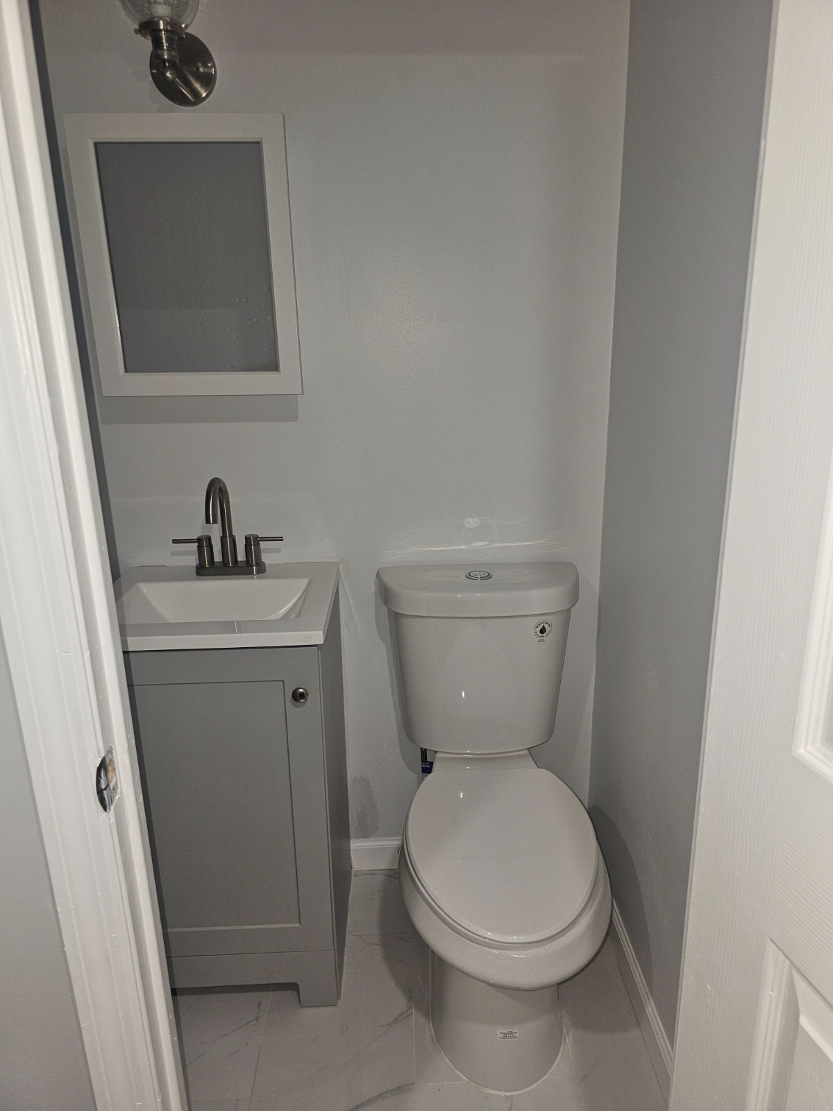 Beautiful Studio Apartment with All Amenities in a Quiet Neighborhood - Photo 5