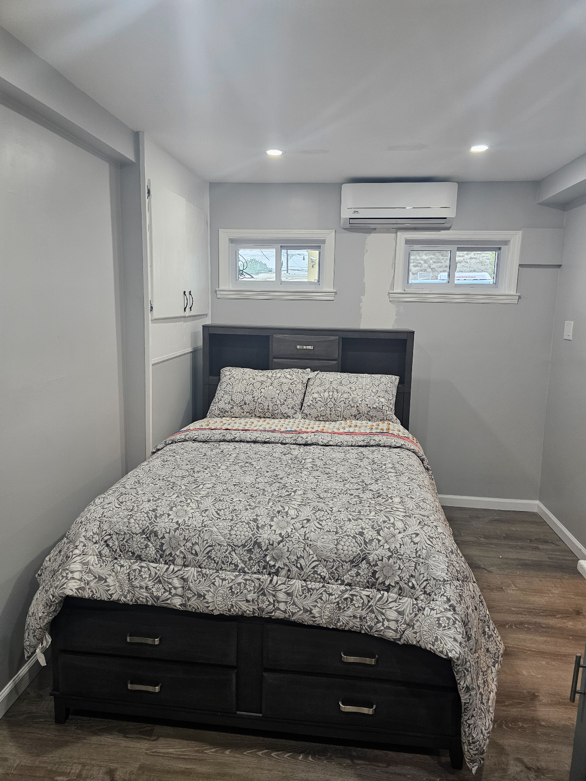 Beautiful Studio Apartment with All Amenities in a Quiet Neighborhood - Photo 3