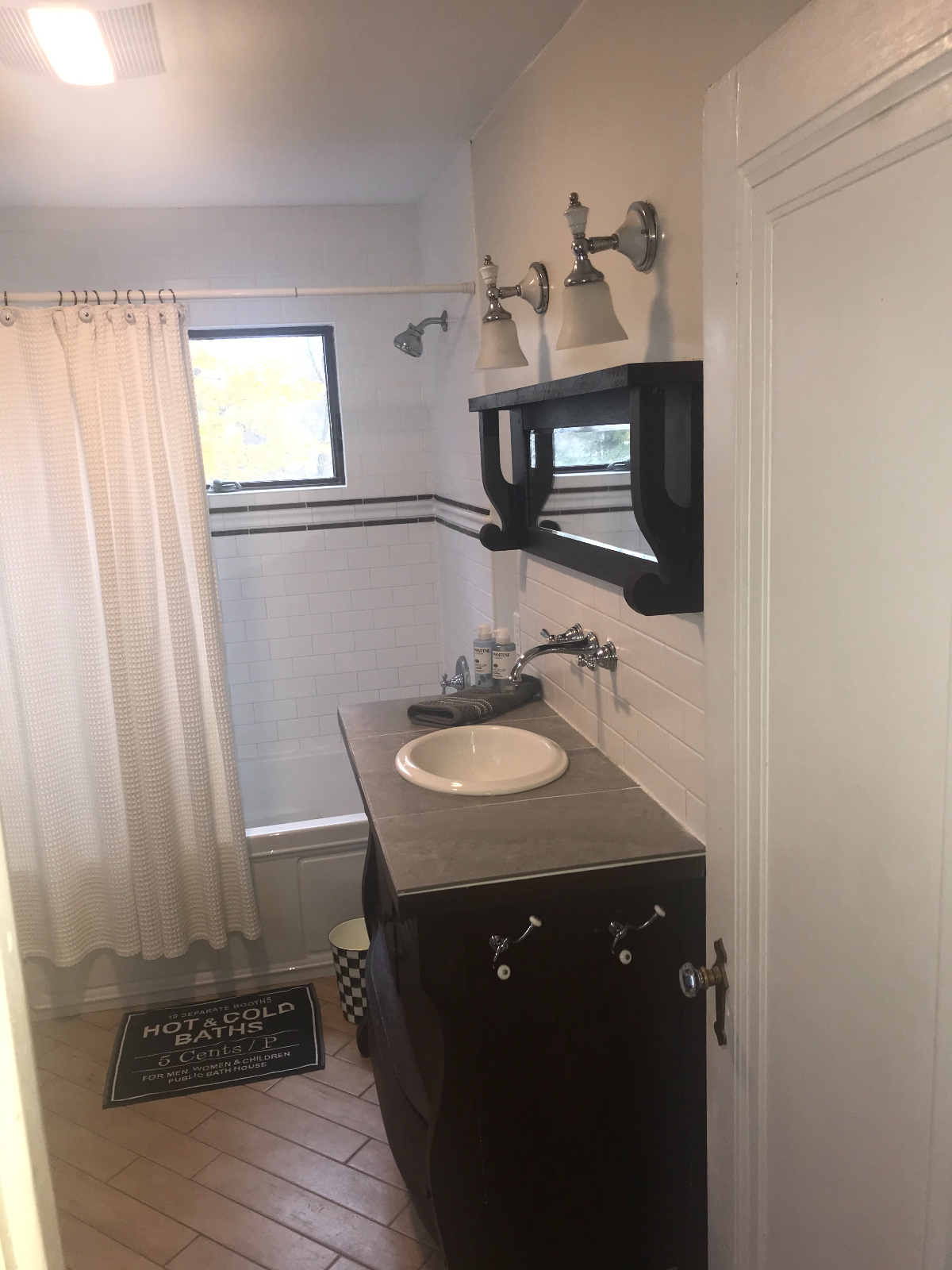 Safest . Comfy . Clean . Close (6 min) . Privacy Respected . Parking - Photo 5