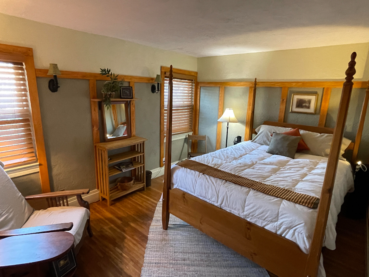 Safest . Comfy . Clean . Close (6 min) . Privacy Respected . Parking - Photo 8