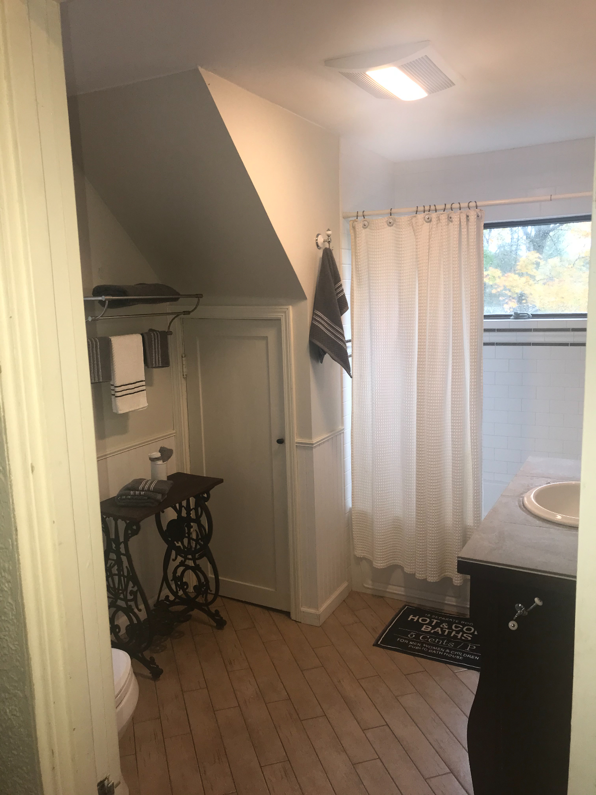 Safest . Comfy . Clean . Close (6 min) . Privacy Respected . Parking - Photo 6