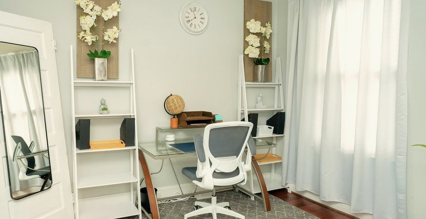 Exquisite Washington D.C apartment near major hospitals. 88 walk score. - Photo 5