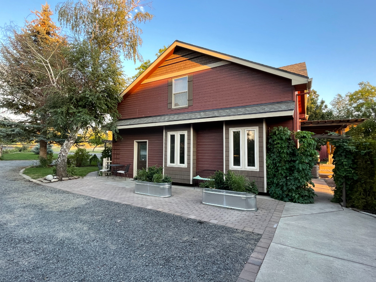 Quiet, peaceful, private, safe, & convenient location in Bend, Oregon - Photo 4