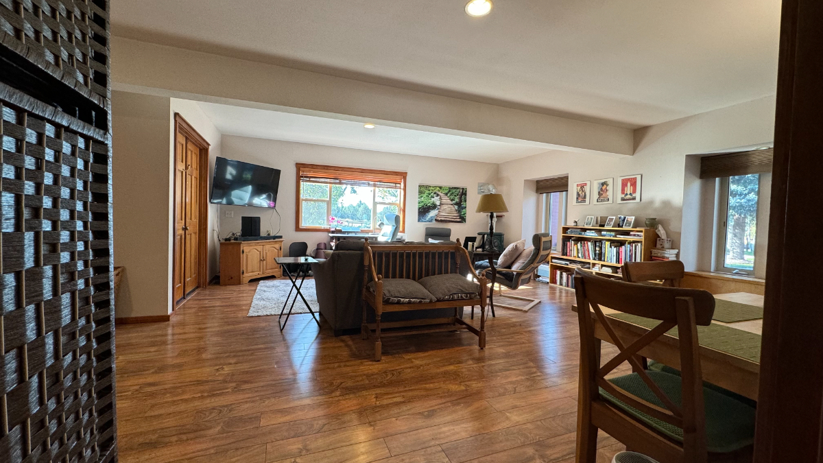 Quiet, peaceful, private, safe, & convenient location in Bend, Oregon - Photo 1