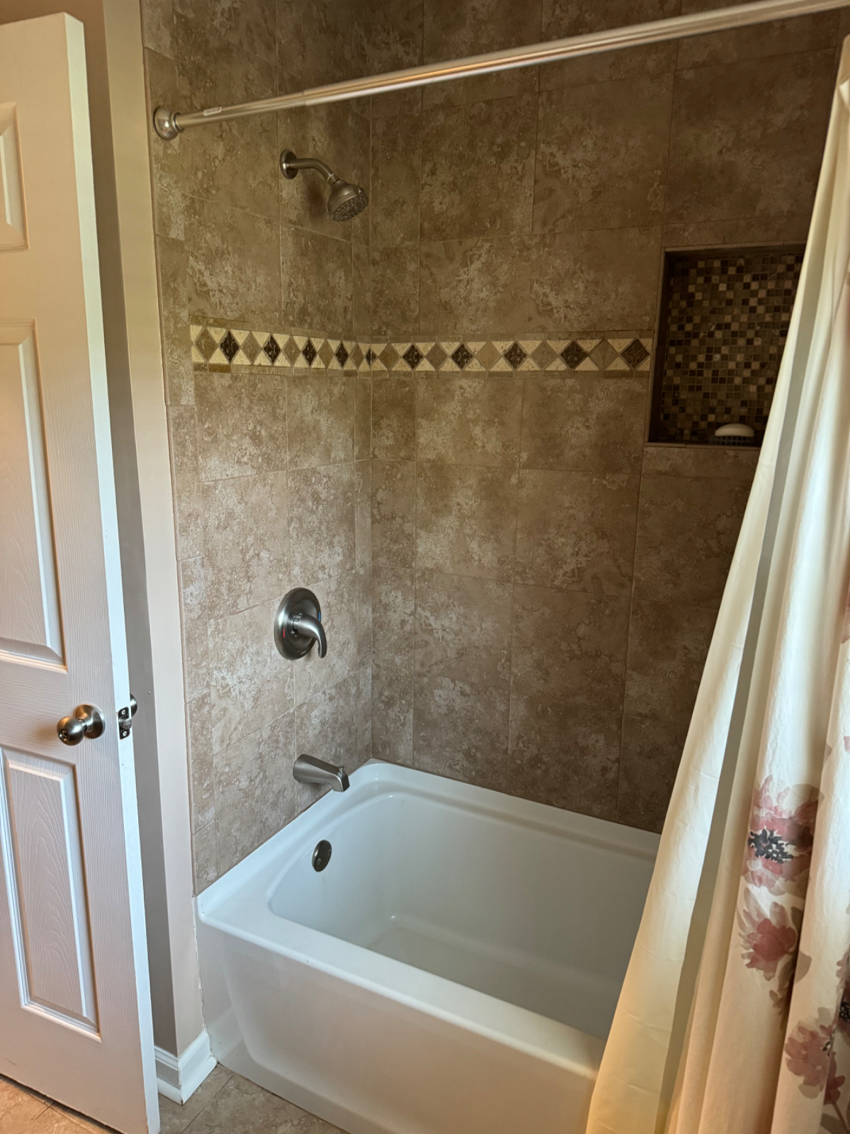 Remodeled country home - Photo 8