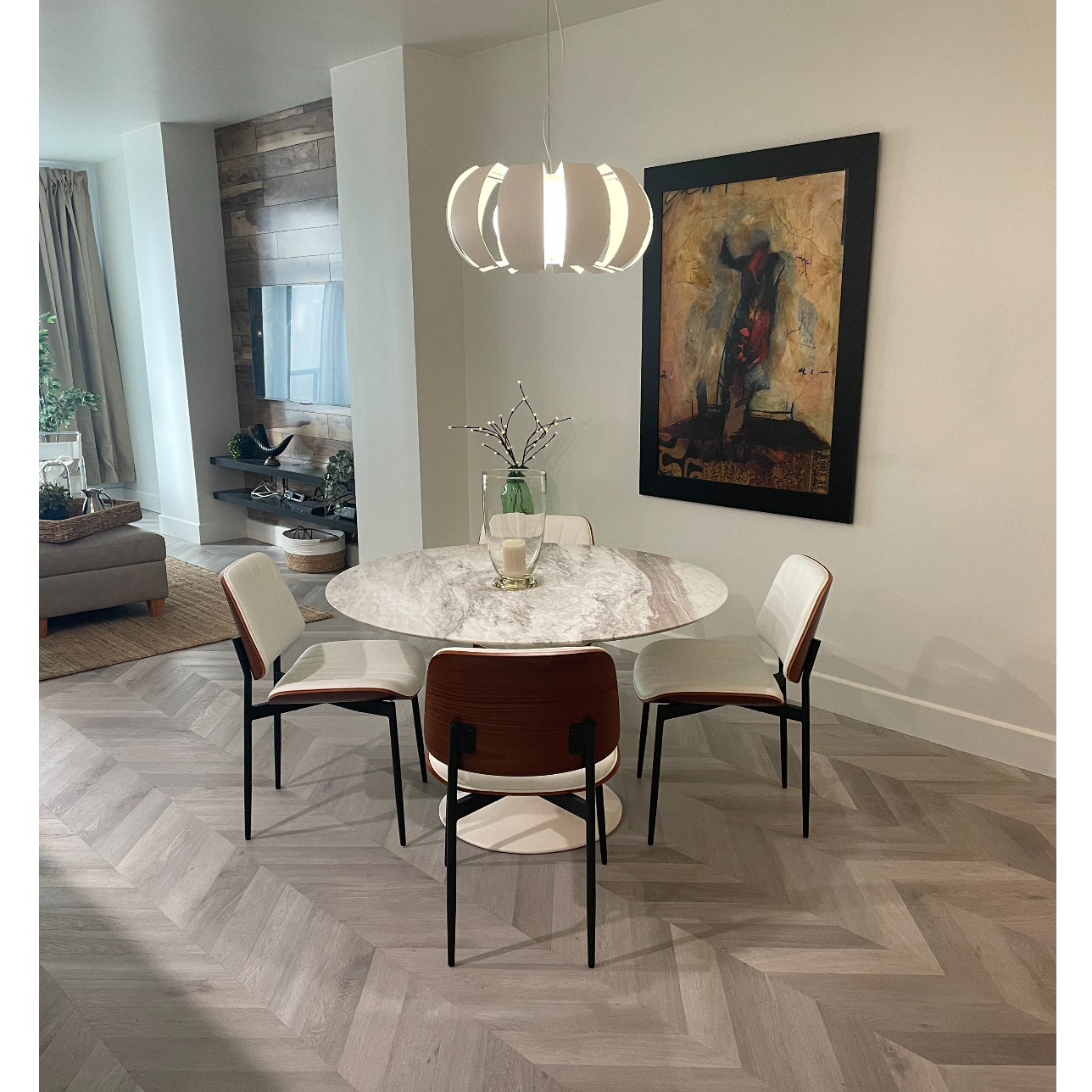 2 Bed - 2 Bath 1211 sqft apt, newly renovated. Fillmore District. Doorman, parking inside, common outdoor area 3rd floor, - Photo 2