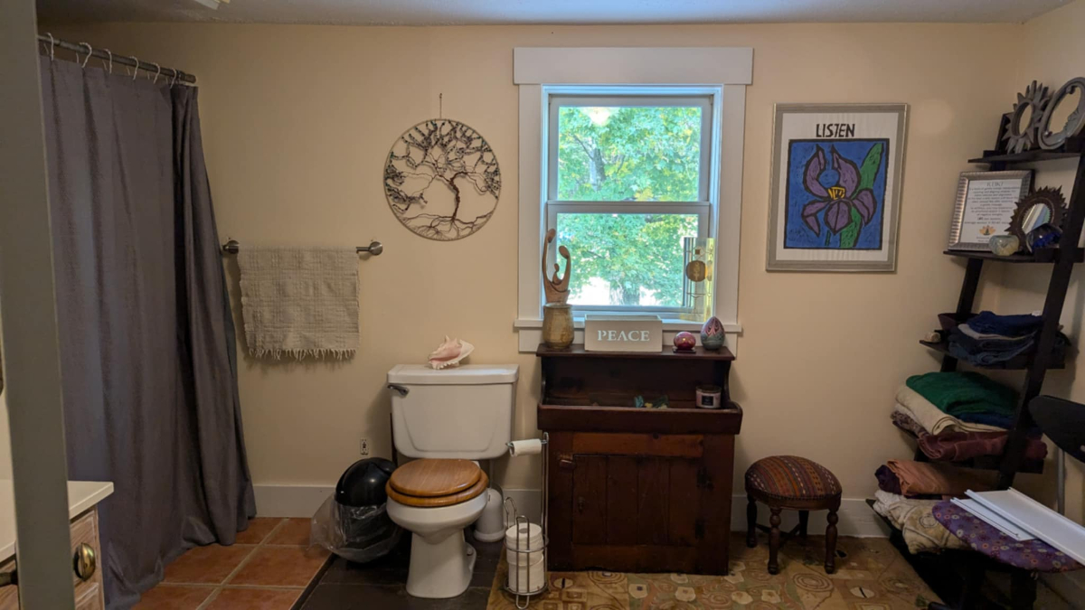 Beautiful Room in Hyde Park Vt - Photo 4