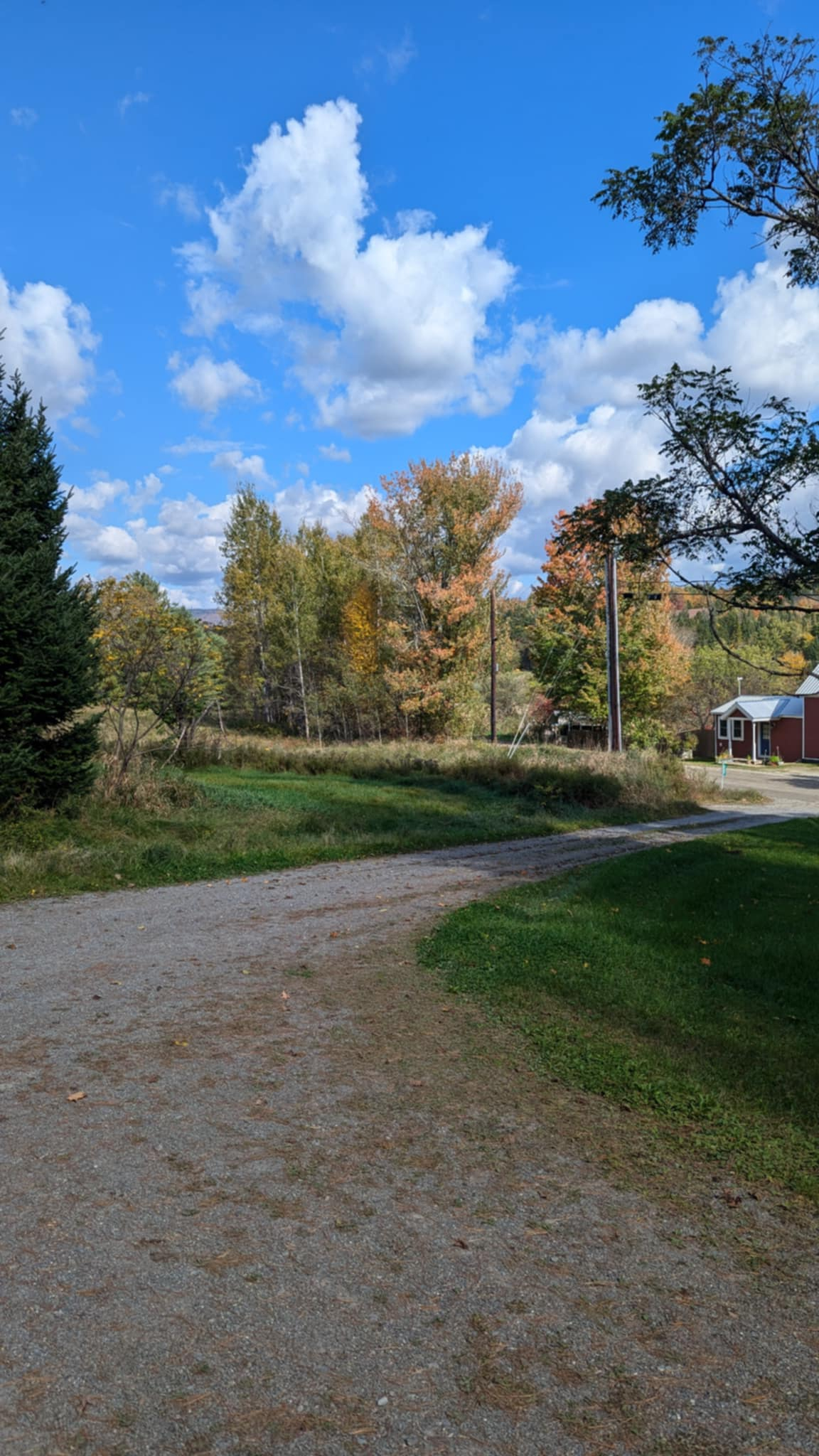 Beautiful Room in Hyde Park Vt - Photo 9