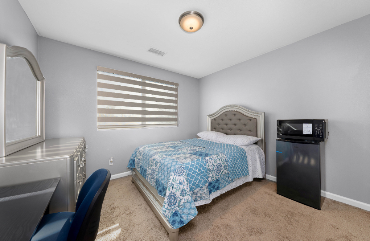 Elegant Double sized Bedroom