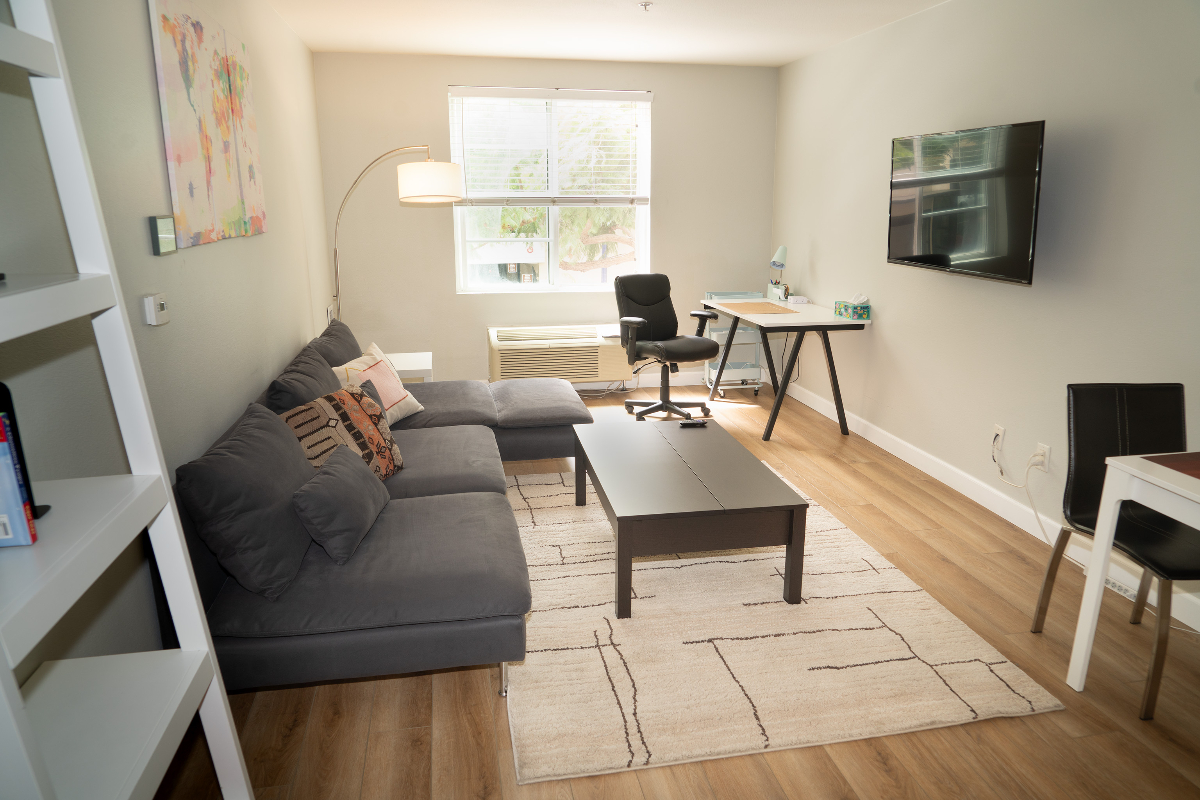 Comfy Condo Little Italy San Diego w/ Parking - Photo 1