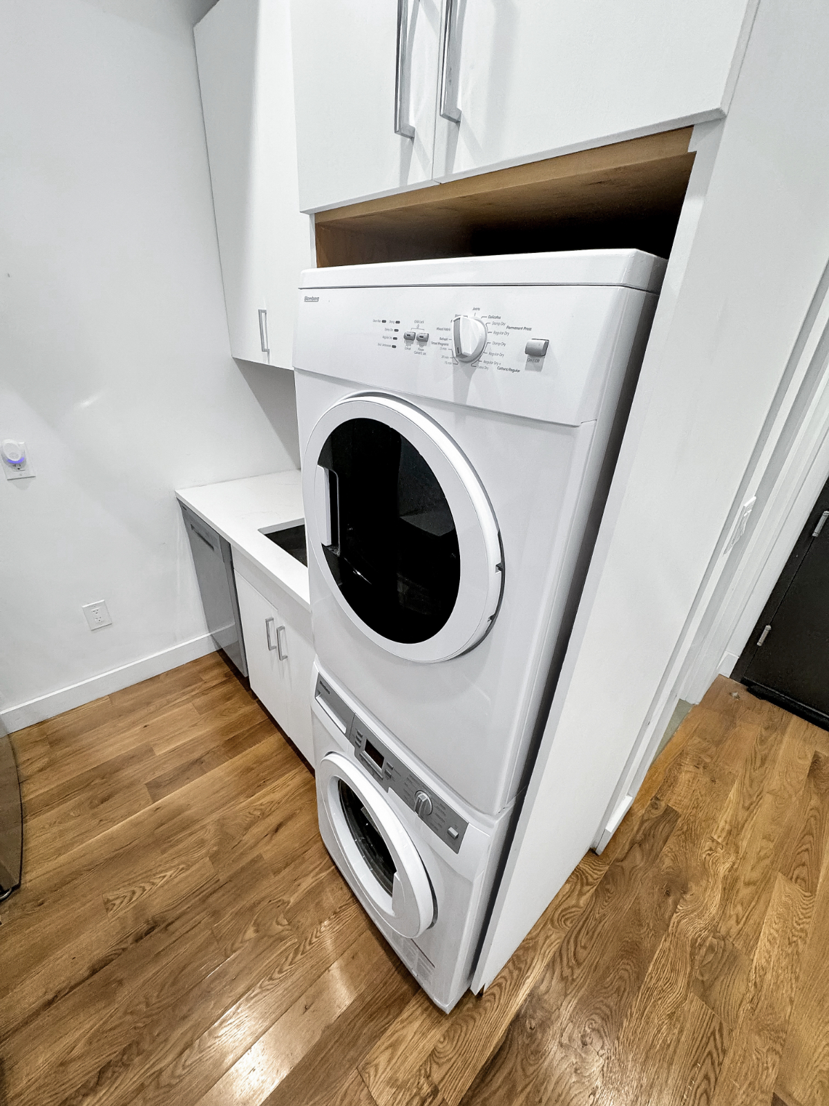 Cozy, Clean, Condo in Brooklyn 1 Bed 1 Bath - Photo 6