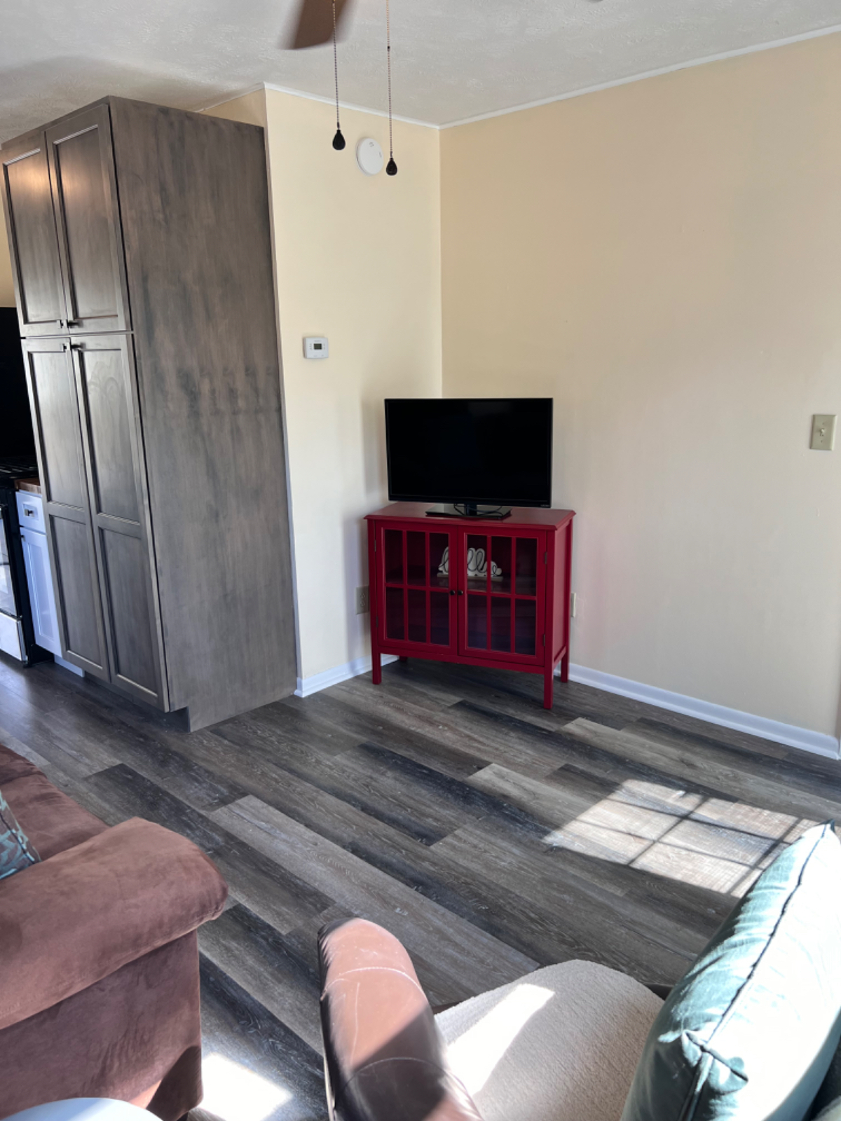 Westover FURNISHED Home with Office - Photo 5