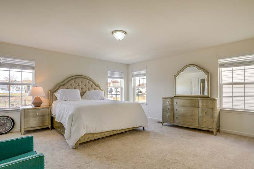 Stunning Primary Bedroom Oasis in Colonial Home