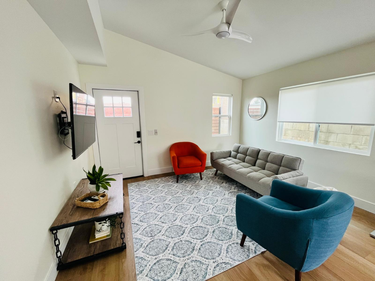 Newly Built 1B/1B Cottage - Photo 1