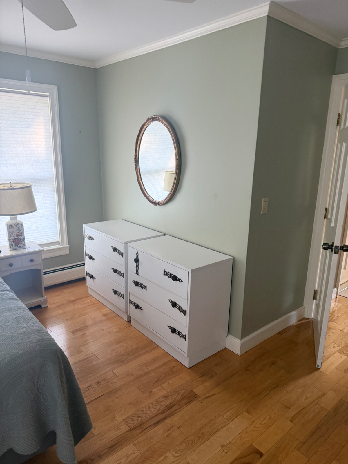 Private Room/bathroom in well maintained home - Photo 9