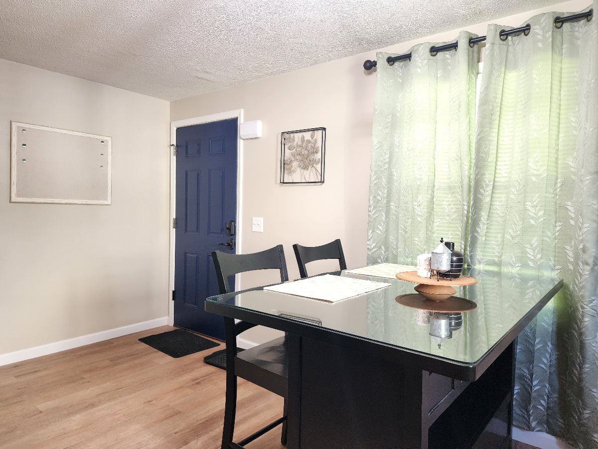Updated 2/1 Home, Walk to Beach - Photo 2