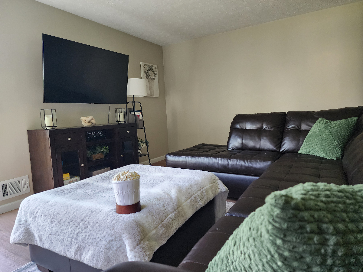 Updated 2/1 Home, Walk to Beach - Photo 12