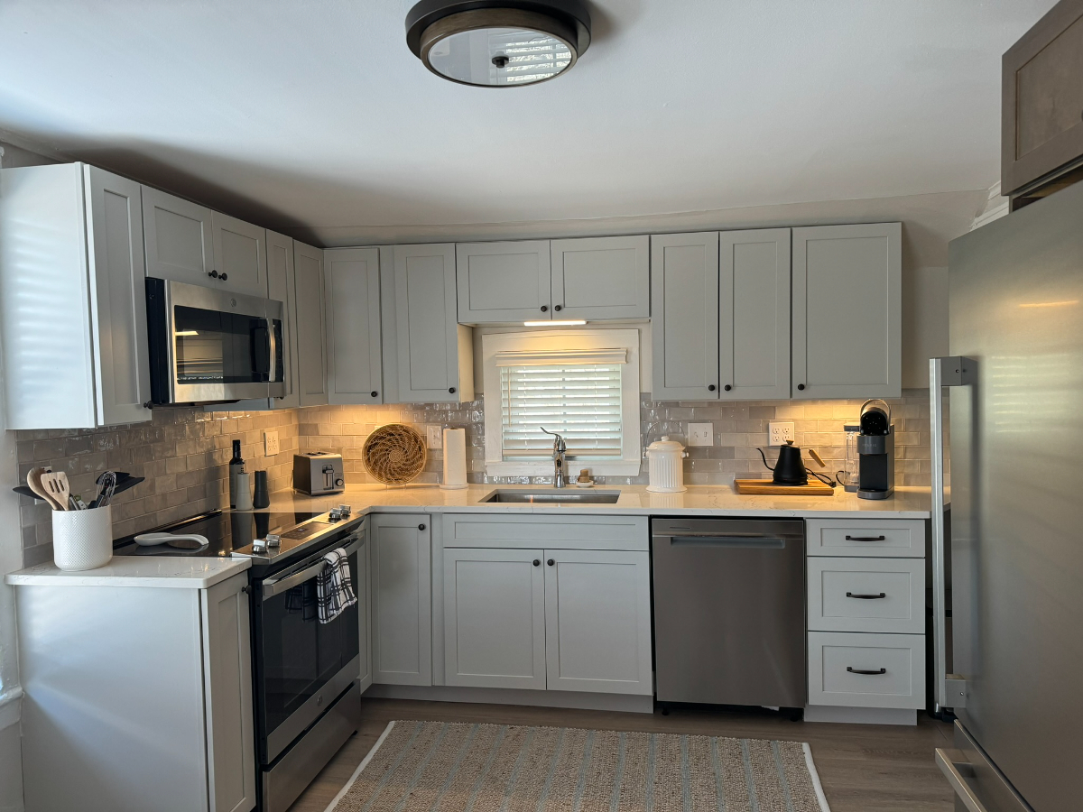 Cozy Apartment near Arts District/Lake/Church Street Marketplace - Photo 7
