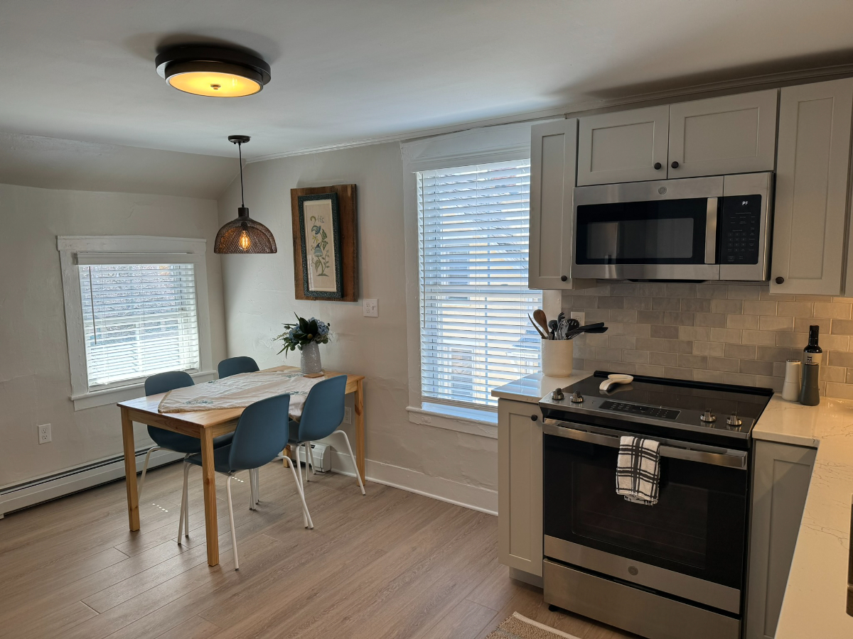 Cozy Apartment near Arts District/Lake/Church Street Marketplace - Photo 8