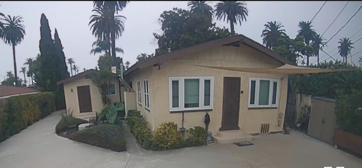 Walkable Quiet One Bedroom House in Mid-City/West Adams near Hospitals, USC, Restaurants and Public Transport - Photo 2