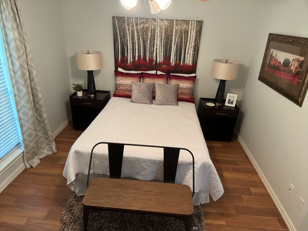 Dickson Delight Cozy 2BR Home with Comfort & Style - Photo 11