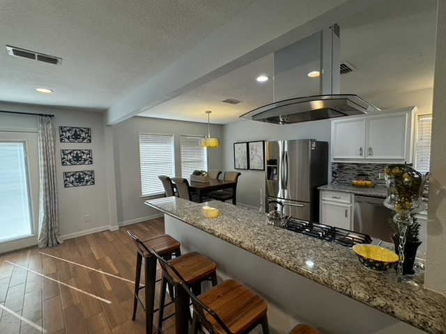 Dickson Delight Cozy 2BR Home with Comfort & Style - Photo 6