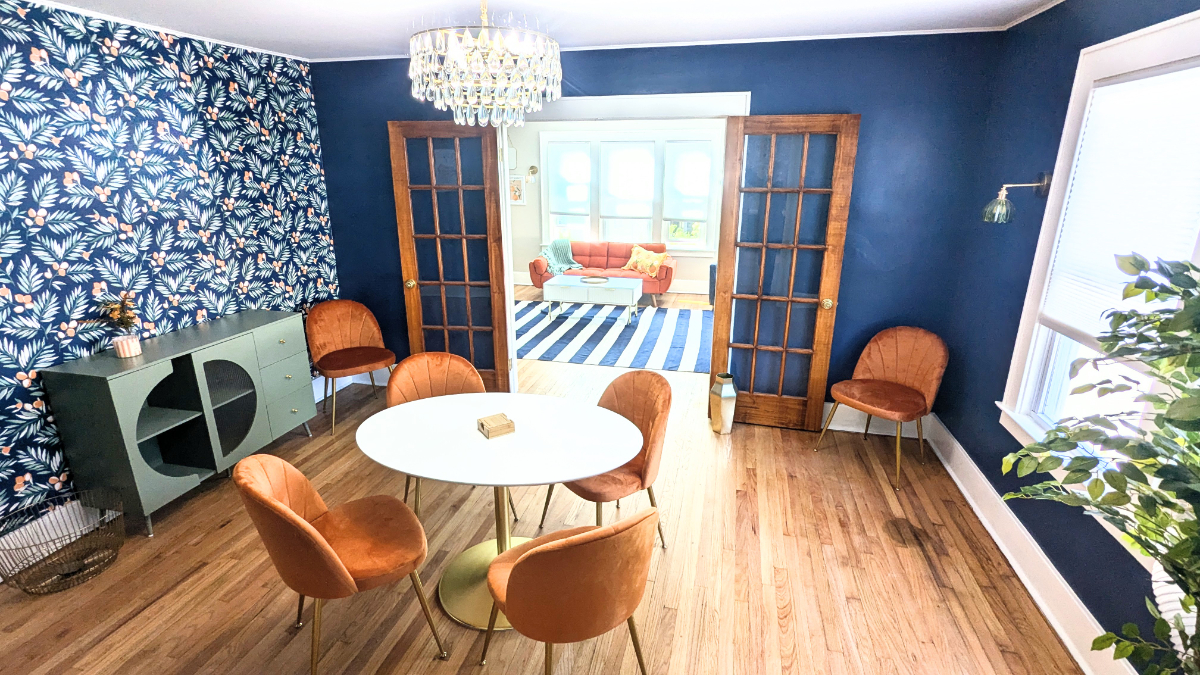 SYR Loft Apt, 2nd Floor, Centrally Located