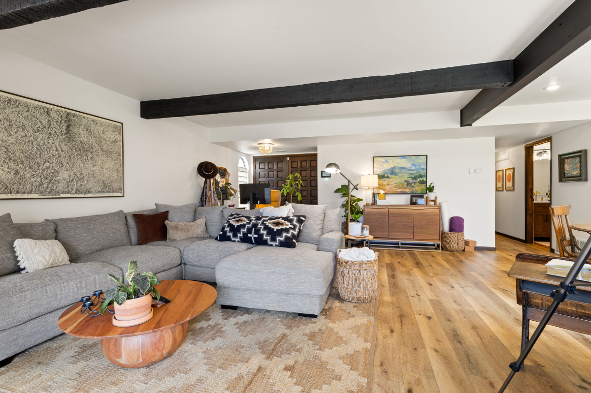 Centrally Located with Views - Private Room/Bath