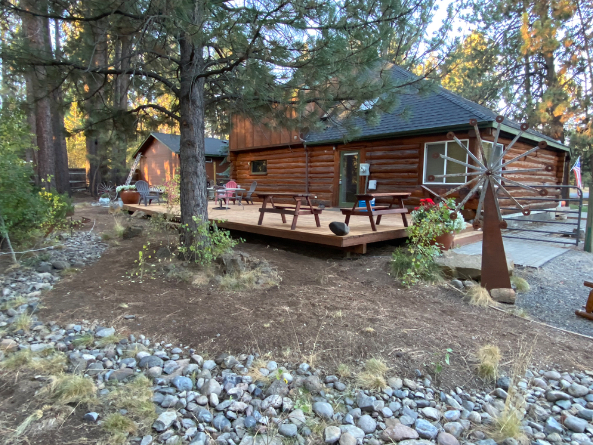 Our Bend Escape - Photo 3