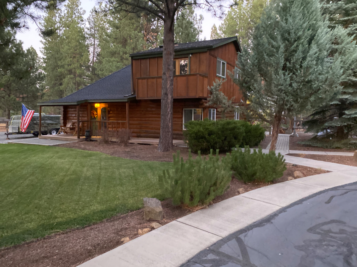 Our Bend Escape - Photo 2