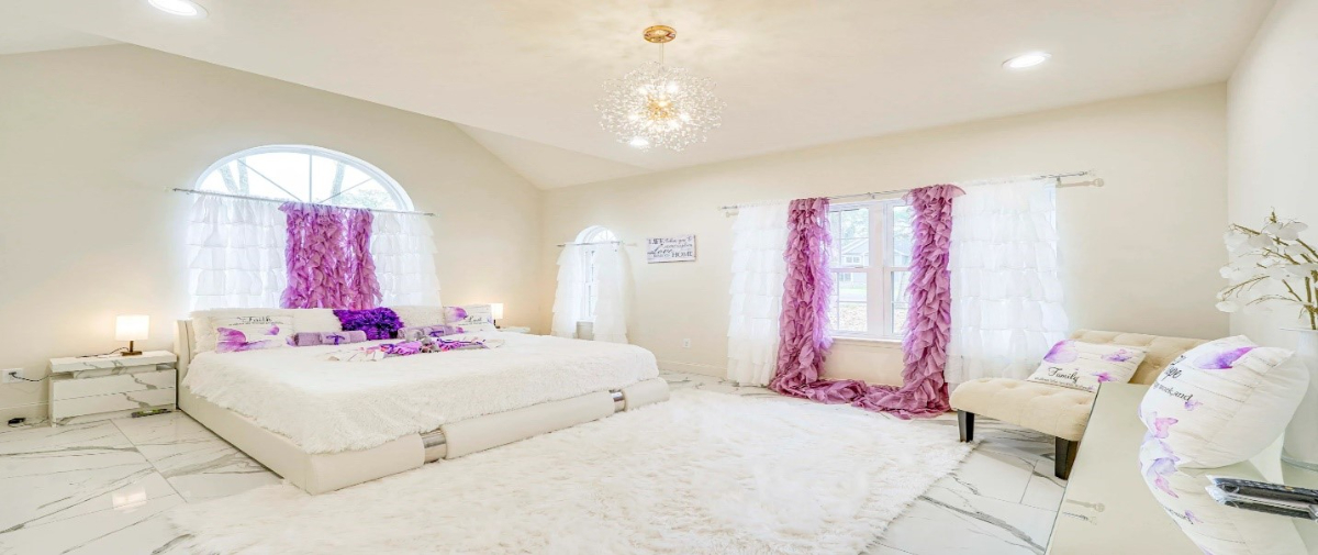 King Size Suite with Ensuite Bathroom in Kunkletow