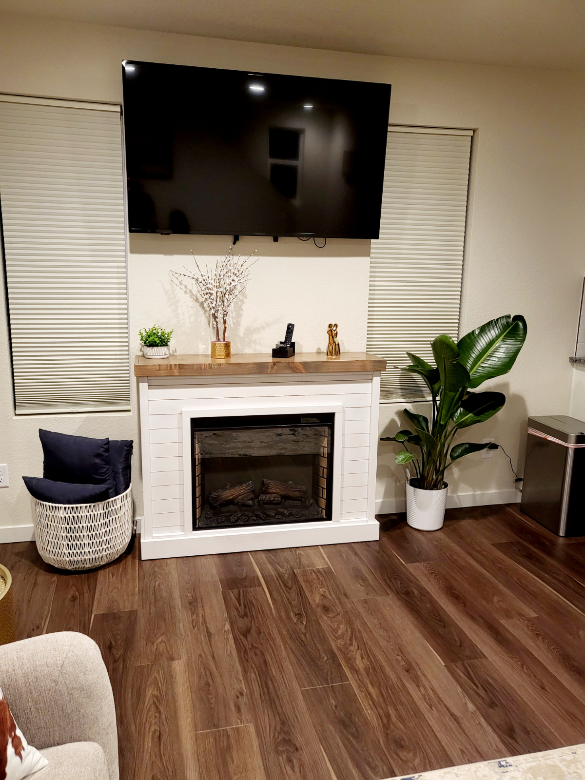 Modern 3BR Home - Utilities & WiFi included - Photo 9