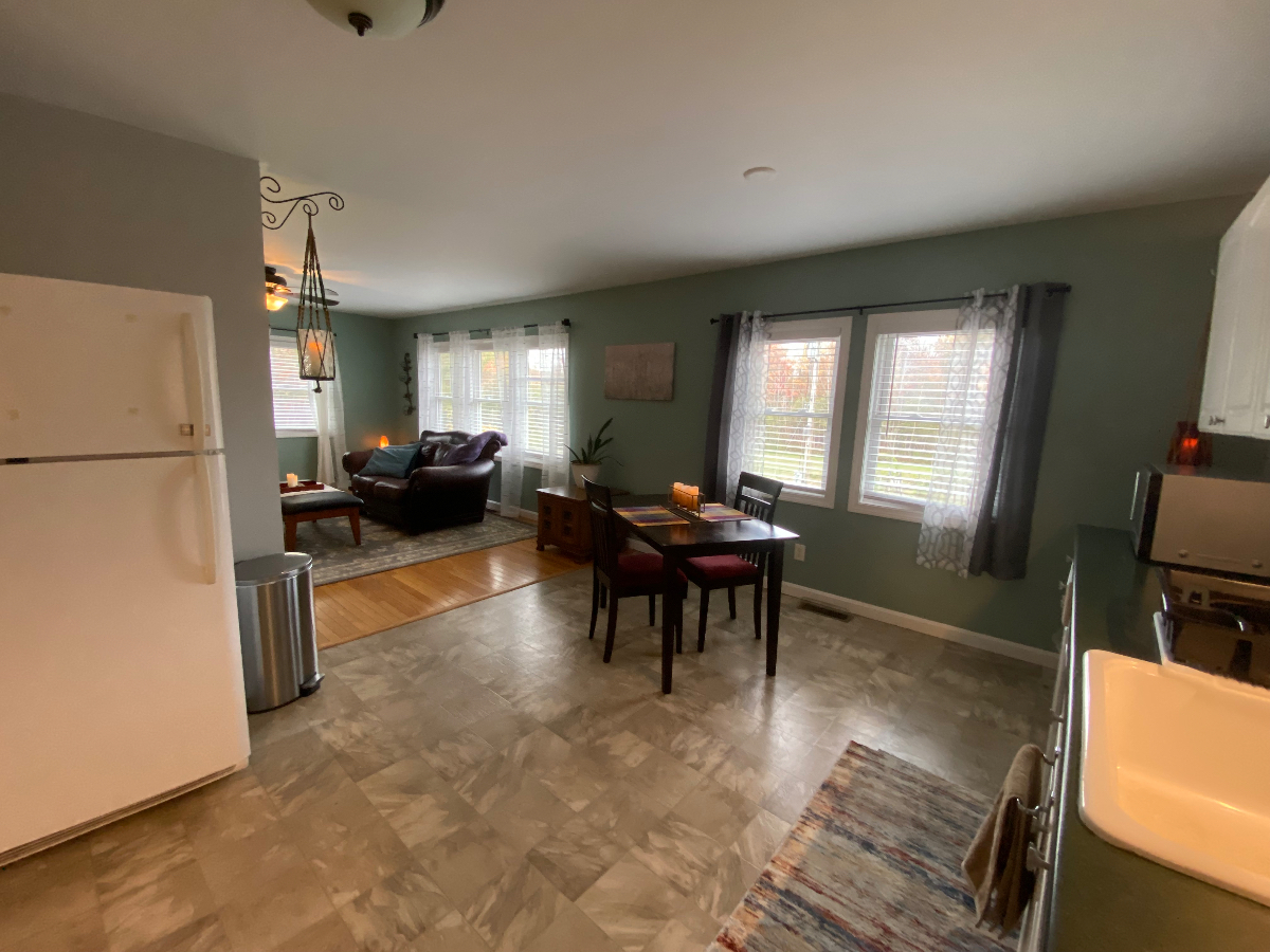 Countryside Oasis 1 Bedroom Apartment near St. Albans - Photo 8