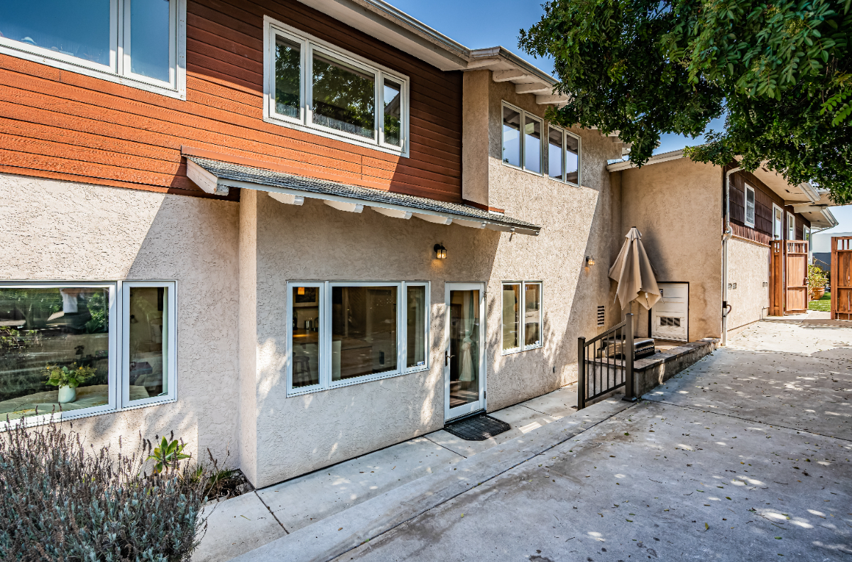 Charming Studio in North Park - Photo 4