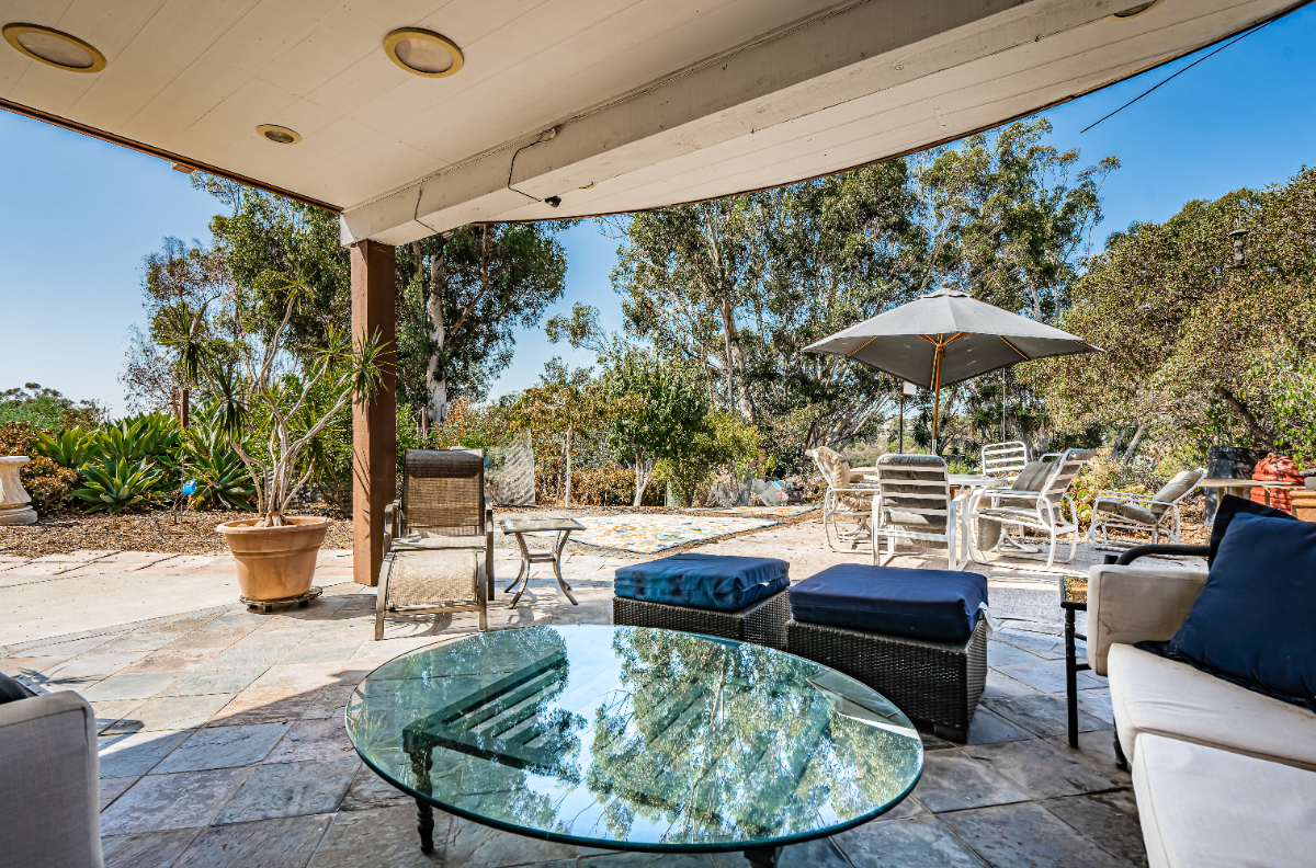 Charming Studio in North Park - Photo 3