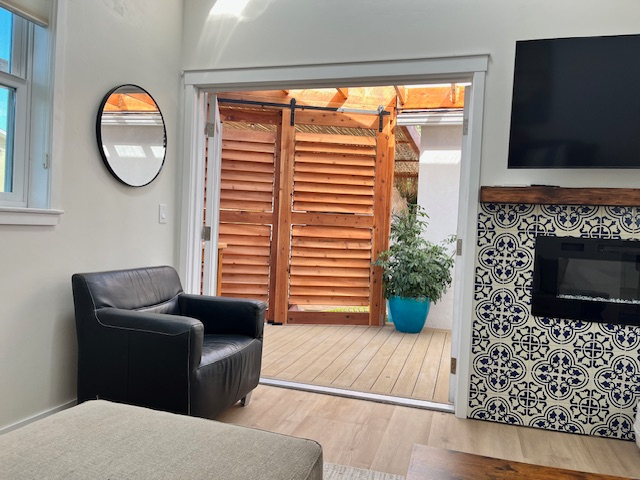 Beach house-1 bedroom 1 bath - Photo 1
