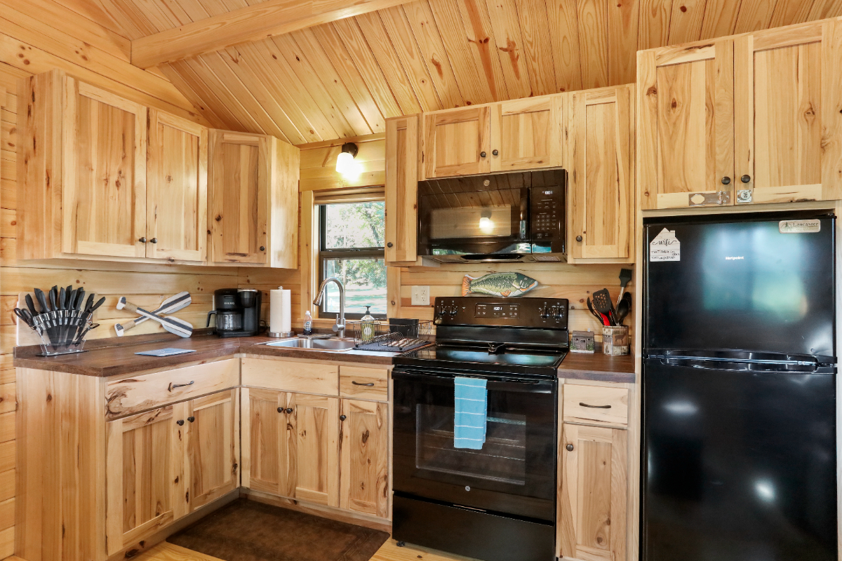 Waterfront Cabin on the Potomac River - Photo 9