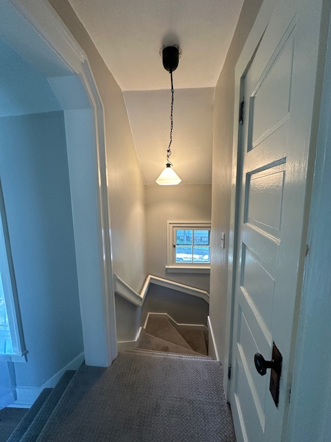 1 Bedroom Apartment with Kitchenette - Photo 11