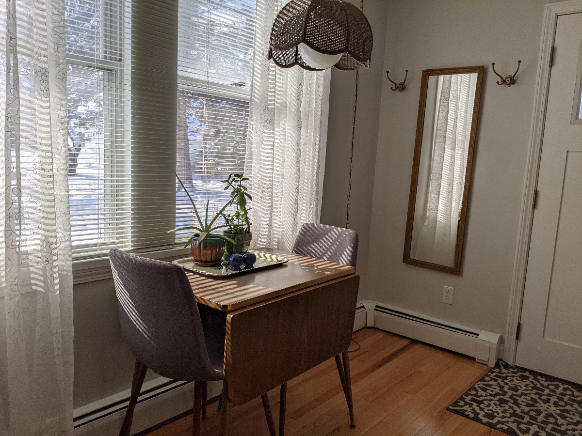 Cozy City Cottage - Photo 6