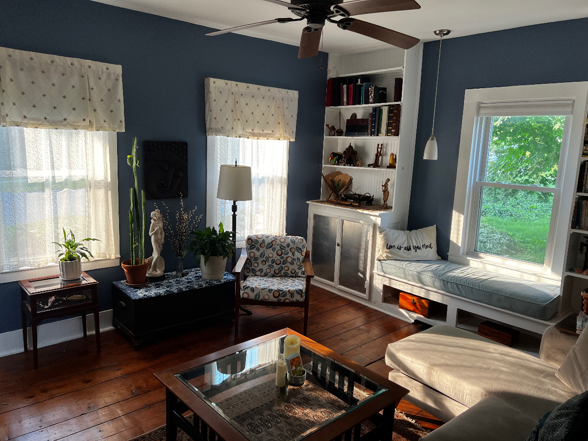 Cozy Vermont 1880's Farmhouse - Photo 10